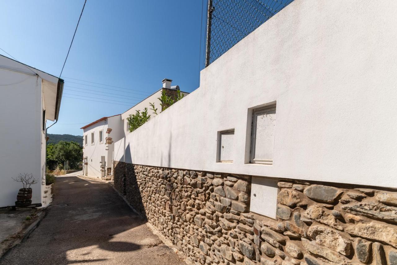 Beautiful House Miranda do Corvo Exterior foto